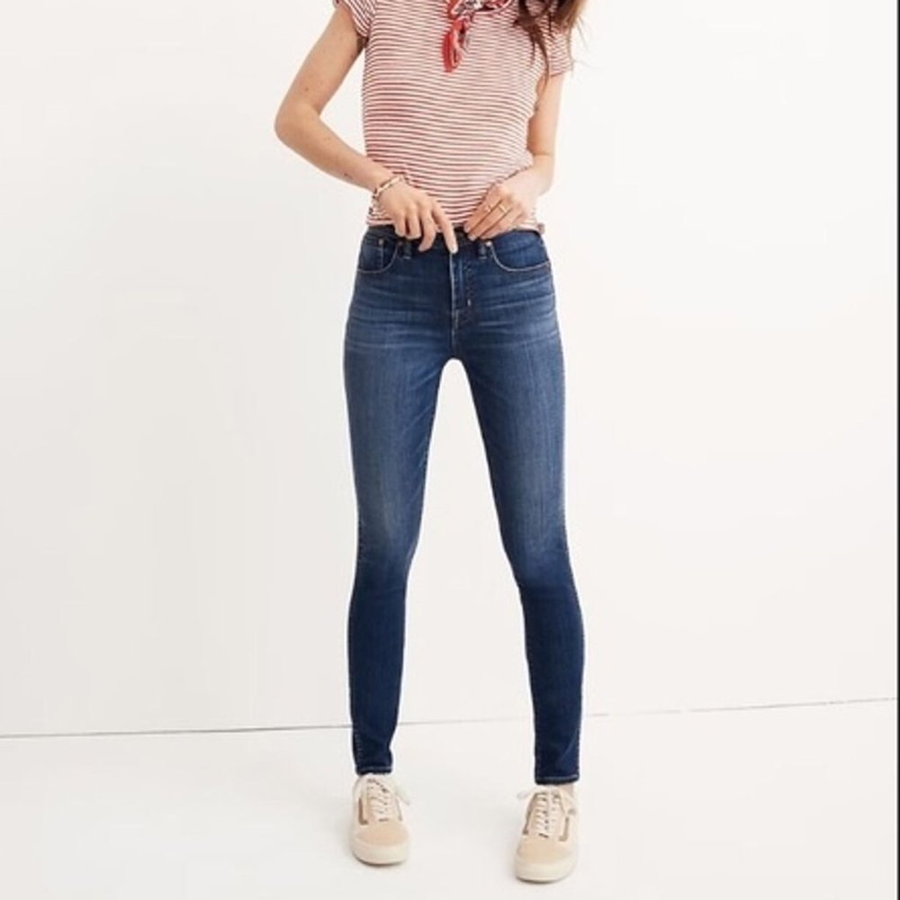 Madewell 10” High-Rise Skinny Jean in Danny Wash‎ Size 26T